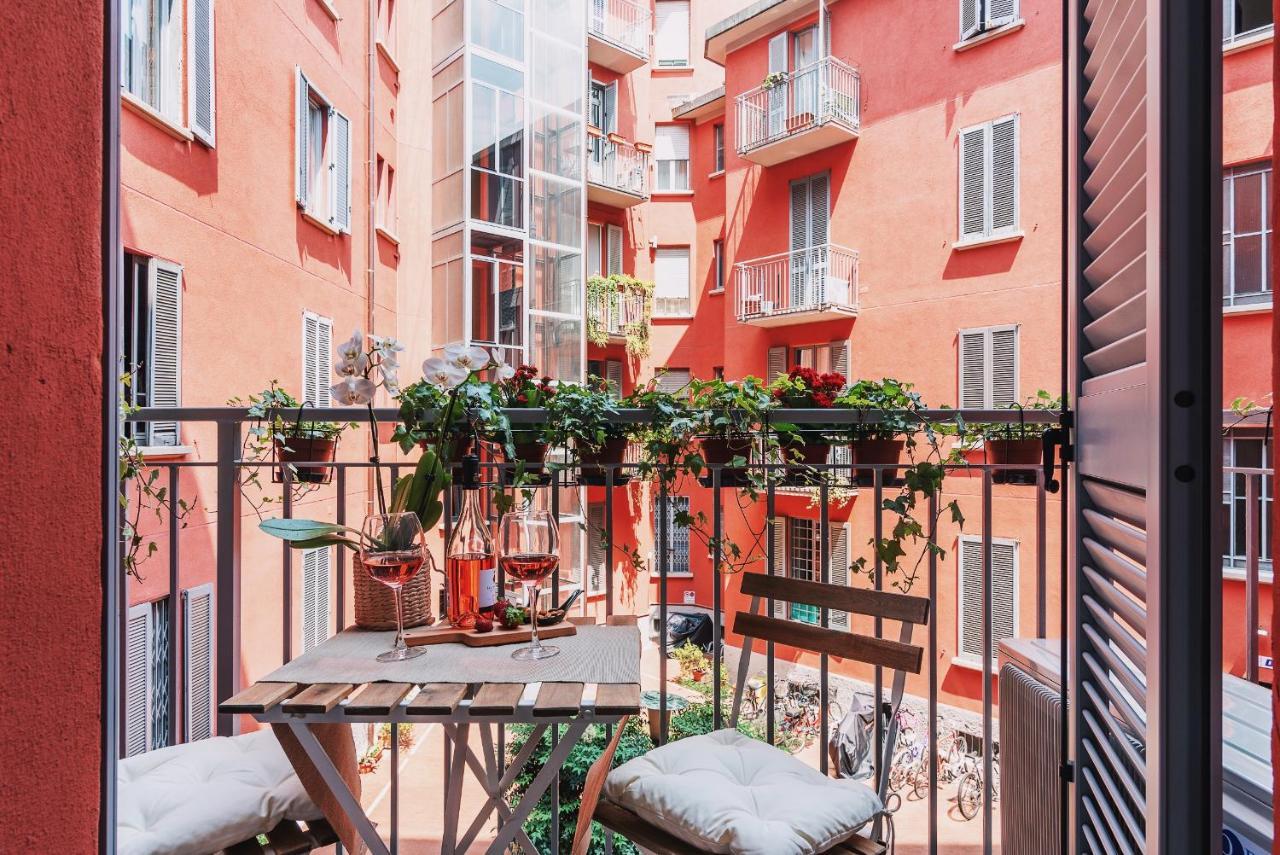 Appartement New Jungle & Charming Flat - Zona De Angeli à Milan Extérieur photo